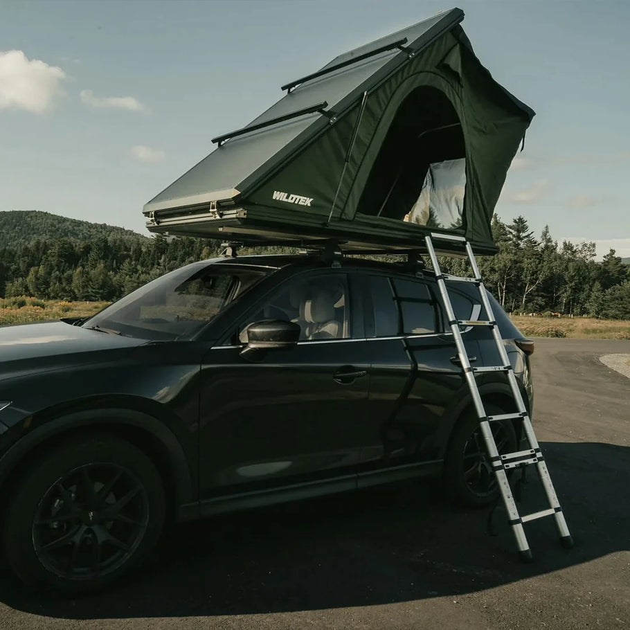 2-Person-Hard-Shell-Roof-Top-Tent-1