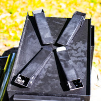 Von unten gesehen, klappbare Füße für einfachen Transport