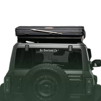 Rückansicht und geschlossene Ansicht des starren Dachzeltes