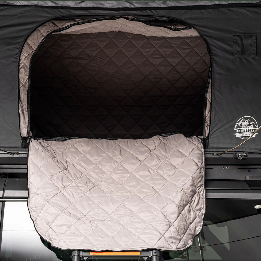 Detailansicht der 4-Jahreszeiten-Isolierung des Dachzeltes