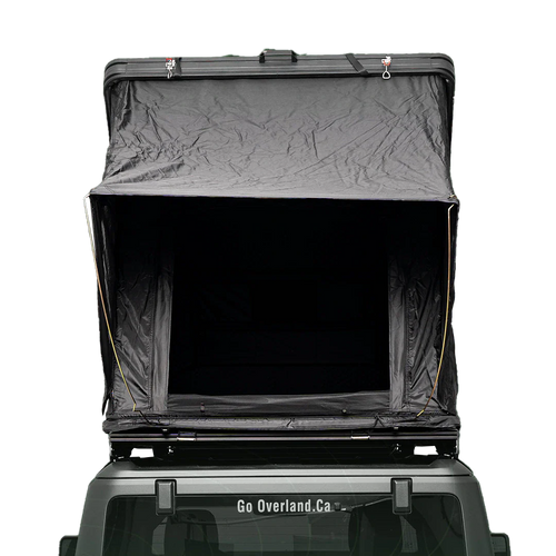 Leichtes Dachzelt für 2 Personen, Rückansicht offen