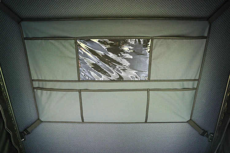 Innenansicht mit Stauraum