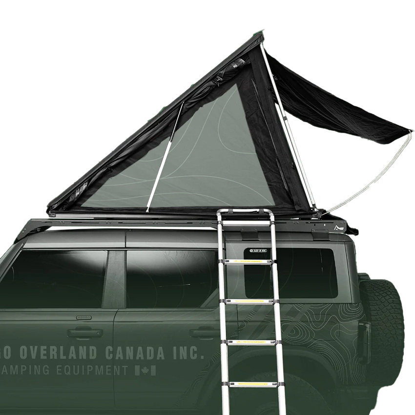 Seitenansicht des Dachzeltes mit ultraleichtem Moskitonetz