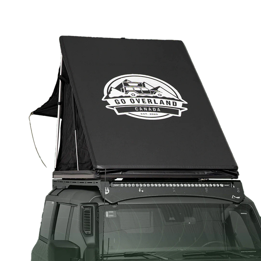 Vorderansicht des Hartschalen-Dachzeltes