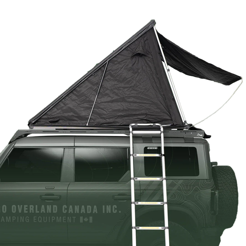 Seitenansicht des geöffneten Dachzeltes